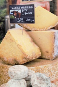 Französischer Markt Neuss - Käse