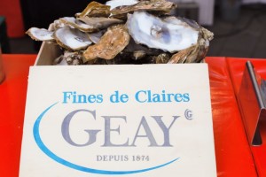 Französischer Markt Neuss - Austern Fines de Claires La Pestaque